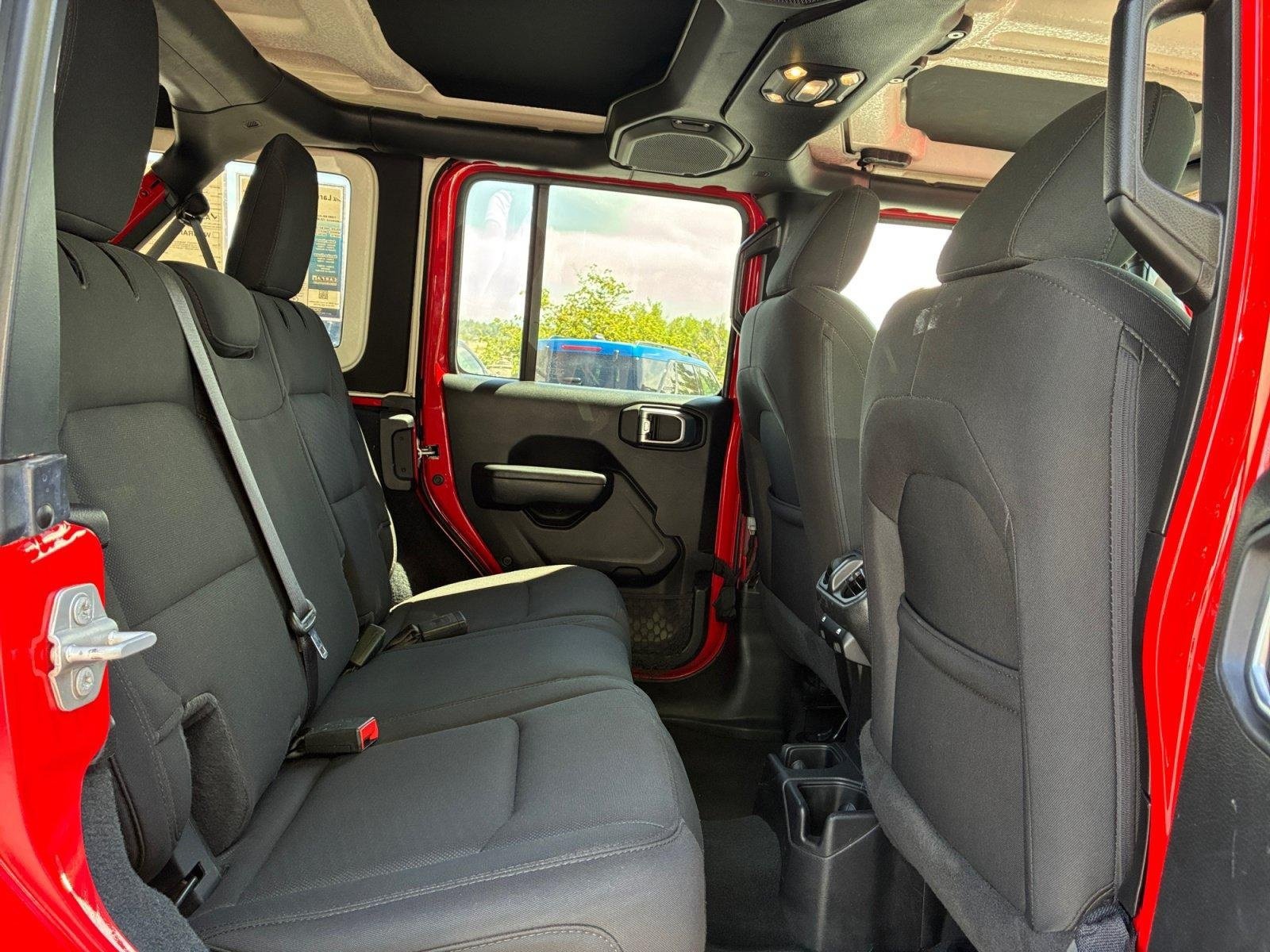 Used 2022 Jeep Wrangler Unlimited Sport AWD/4WD image 18
