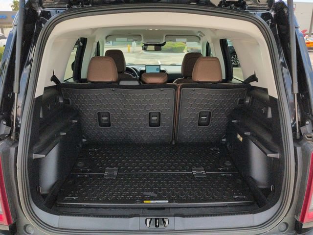 Certified 2023 Ford Bronco Sport Outer Banks w/ Tech Package AWD/4WD image 13
