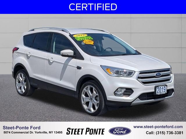Certified 2019 Ford Escape Titanium AWD/4WD image 1