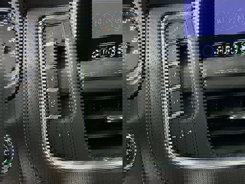 Used 2021 GMC Yukon AT4 image 22