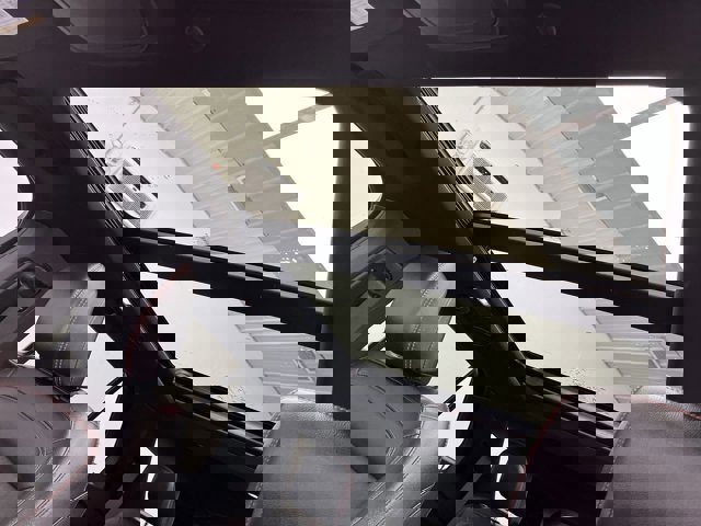 Certified 2022 Ford Explorer ST-Line w/ Class IV Trailer Tow Package image 9