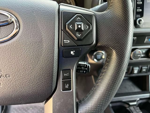 Used 2021 Toyota Tacoma TRD Off-Road w/ Technology Package RWD image 30