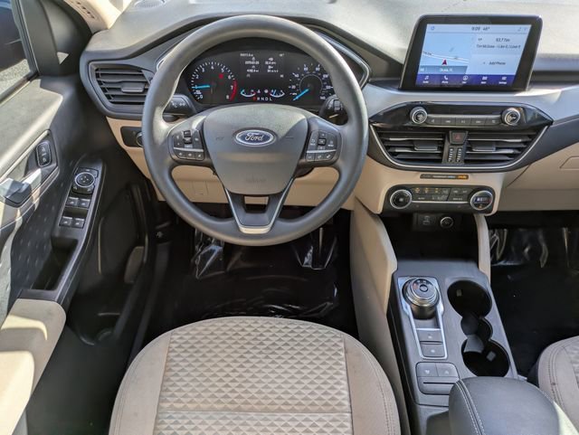 Certified 2020 Ford Escape SE image 16
