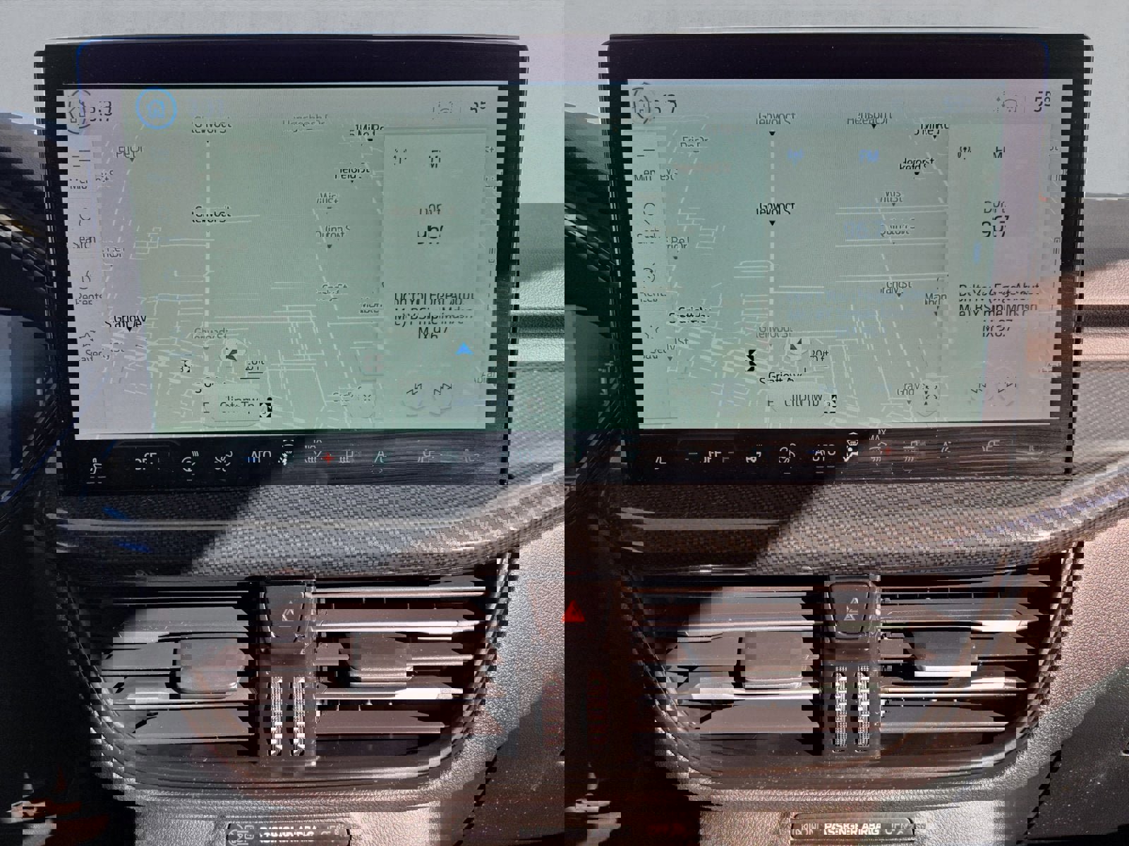 Certified 2023 Ford Escape ST-Line w/ Tech Pack #1 image 18