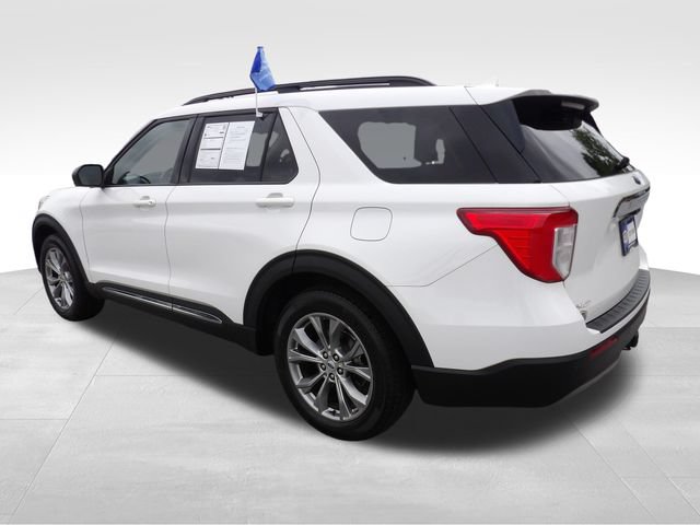 Certified 2022 Ford Explorer XLT w/ Equipment Group 202A RWD image 6