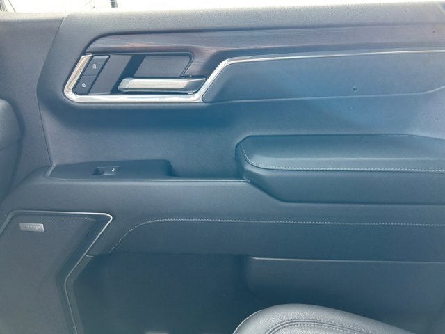 Used 2023 GMC Sierra 1500 SLT w/ SLT Premium Package image 16