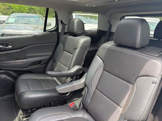 Used 2020 GMC Acadia SLT w/ LPO, Floor Liner Package AWD/4WD image 23