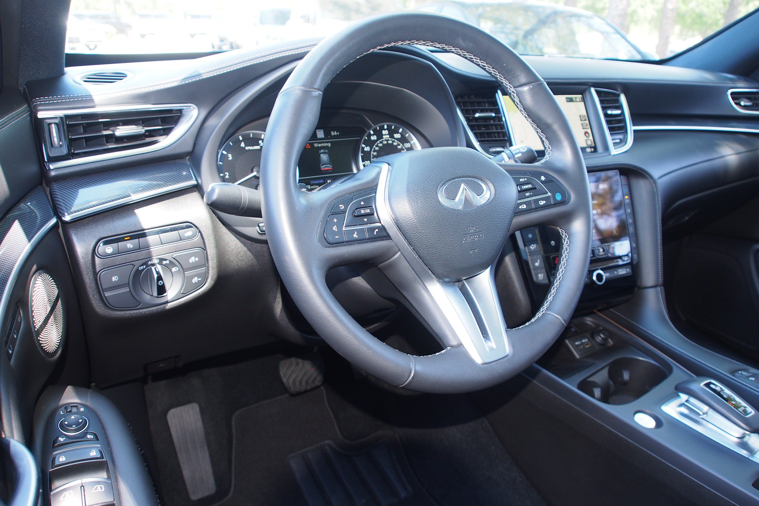 Used 2023 INFINITI QX50 Sport FWD image 18