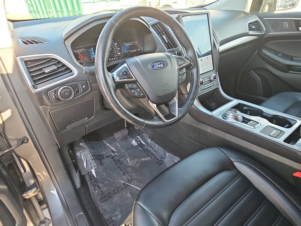 Certified 2024 Ford Edge SEL AWD/4WD image 15