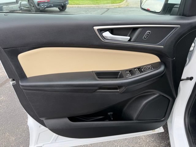 Certified 2022 Ford Edge SEL AWD/4WD image 8