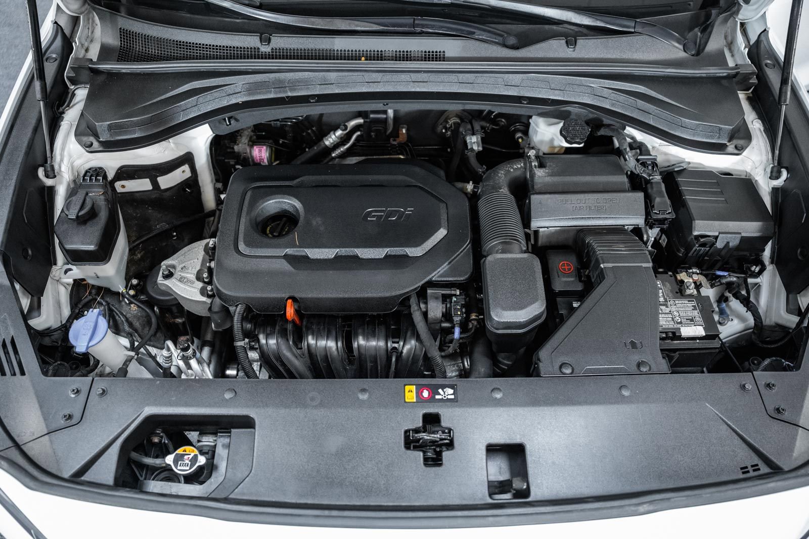 Used 2020 Hyundai Santa Fe SE image 23