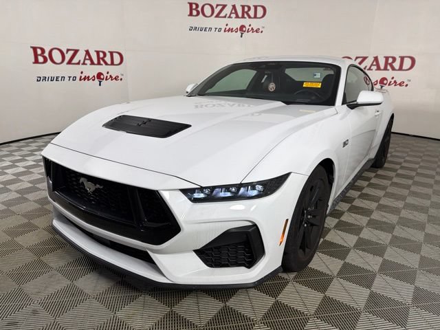 Certified 2025 Ford Mustang GT Premium RWD image 4
