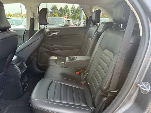 Certified 2024 Ford Edge SEL w/ Convenience Package AWD/4WD image 9