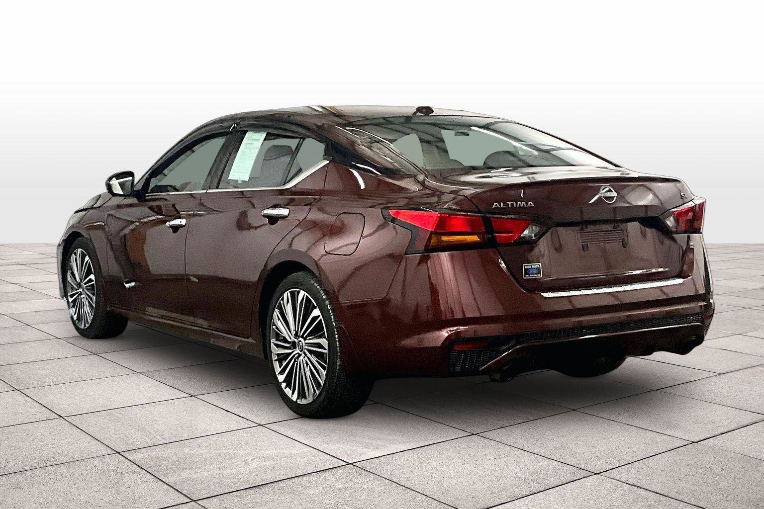 Used 2023 Nissan Altima 2.5 SL image 10