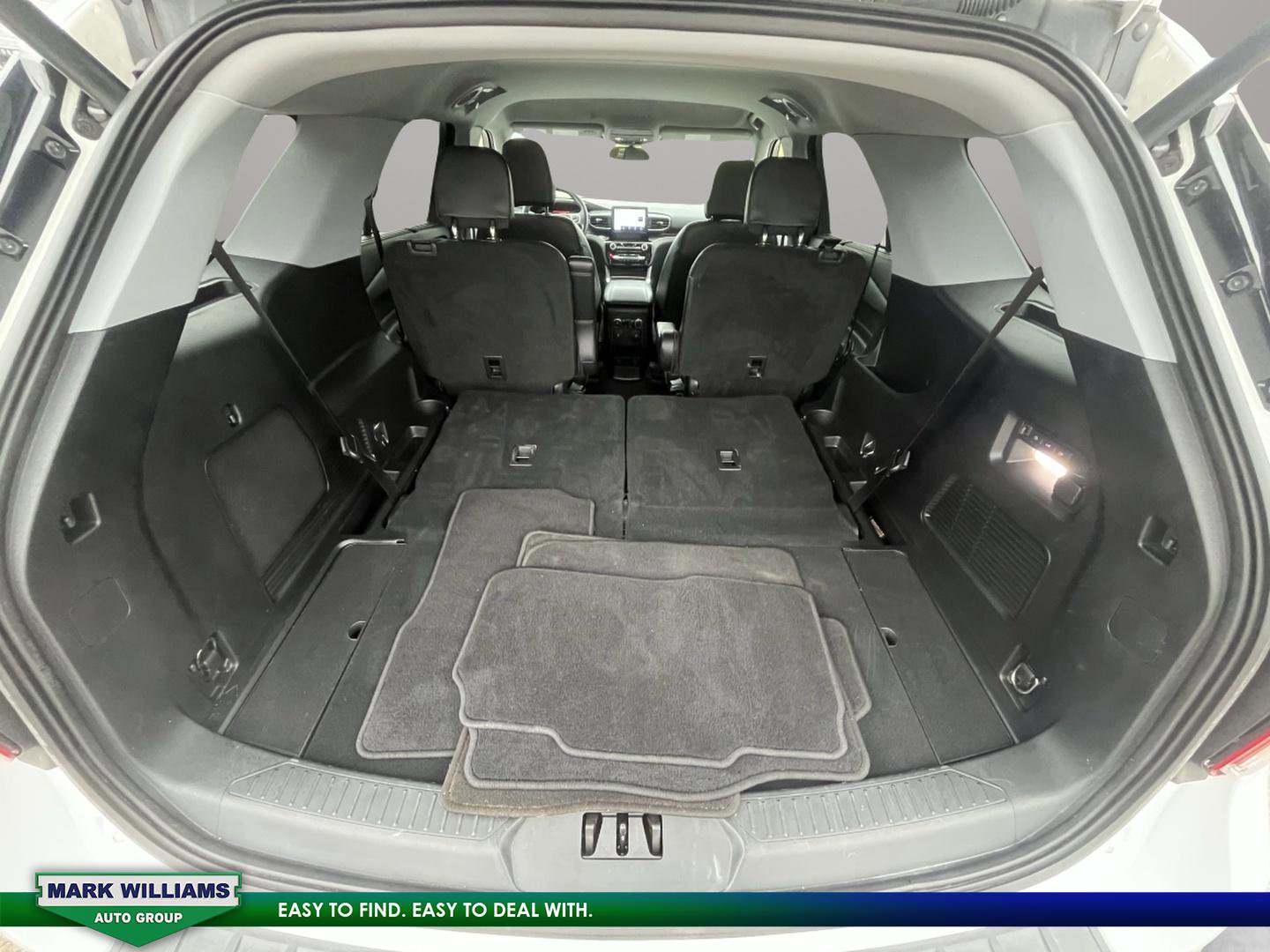 Certified 2022 Ford Explorer Limited w/ Equipment Group 301A image 30