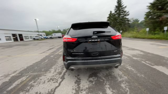 Certified 2022 Ford Edge Titanium AWD/4WD image 7