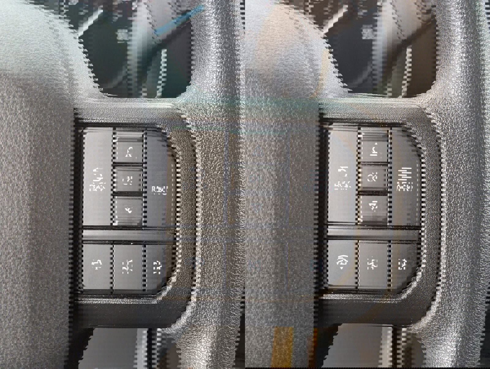 Certified 2023 Ford F150 XLT image 28