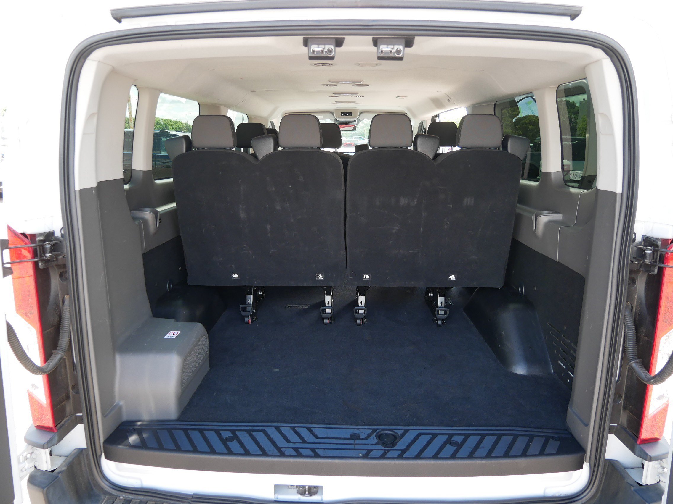 Certified 2024 Ford Transit 350 XLT RWD image 18