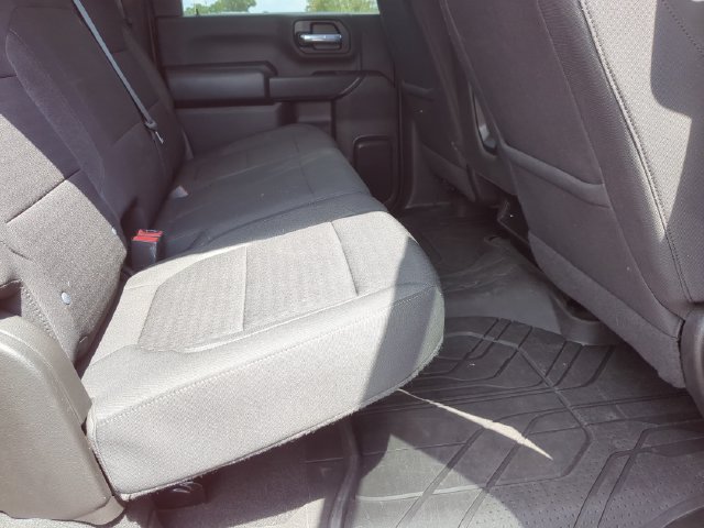 Used 2022 Chevrolet Silverado 2500 Custom w/ Custom Value Package AWD/4WD image 23