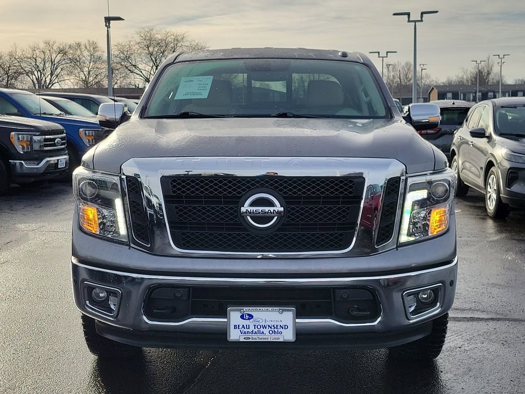 Used 2017 Nissan Titan SL image 2