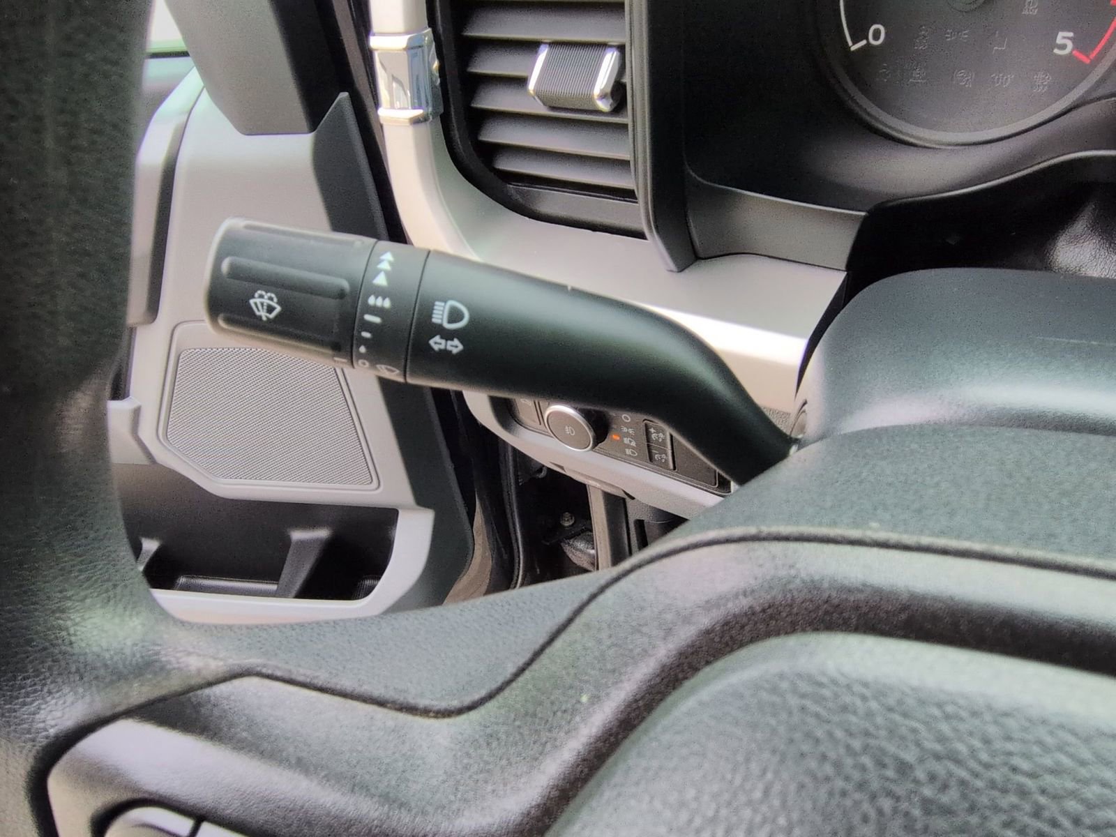 Certified 2023 Ford F250 XLT image 28