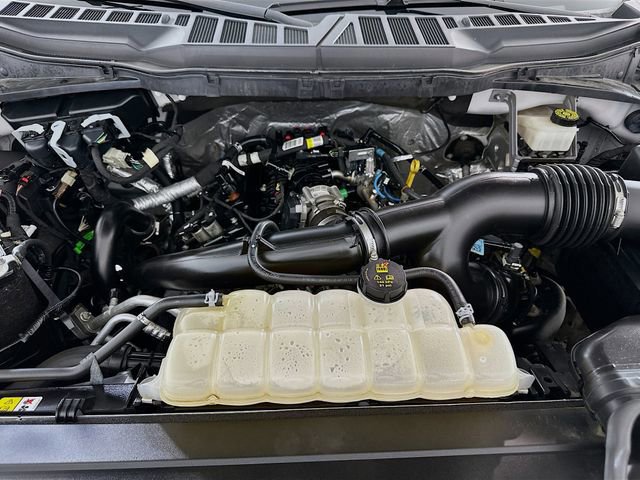 Certified 2022 Ford F150 XLT w/ Equipment Group 302A High image 22