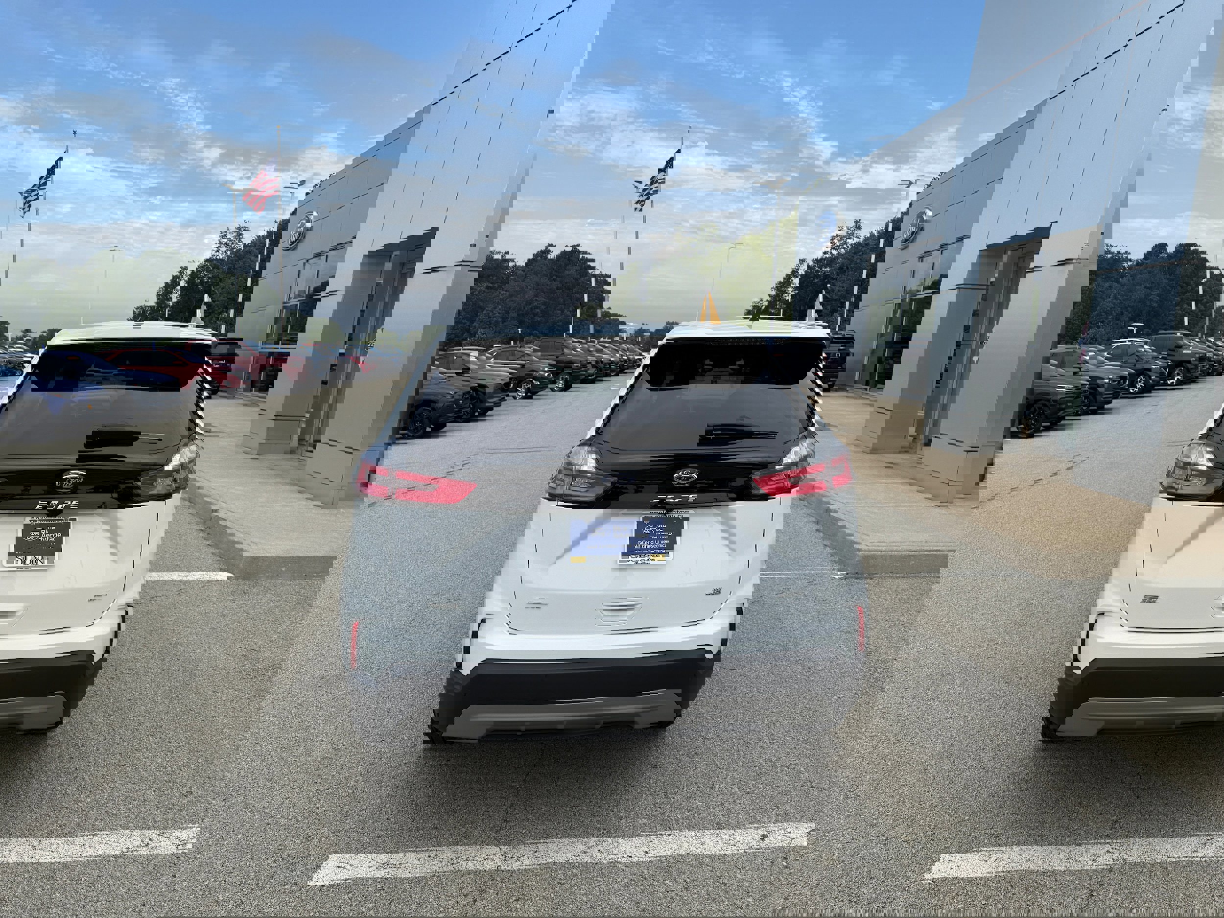 Certified 2024 Ford Edge SEL image 4