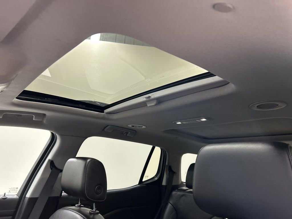 Used 2019 GMC Acadia SLT image 27