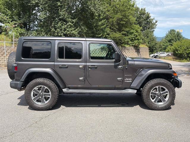 Used 2018 Jeep Wrangler Unlimited Sahara AWD/4WD image 2