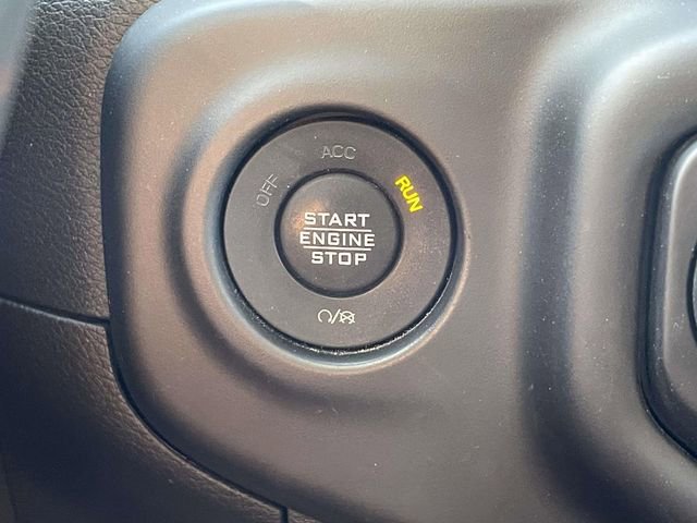 Used 2021 Jeep Gladiator Sport AWD/4WD image 27