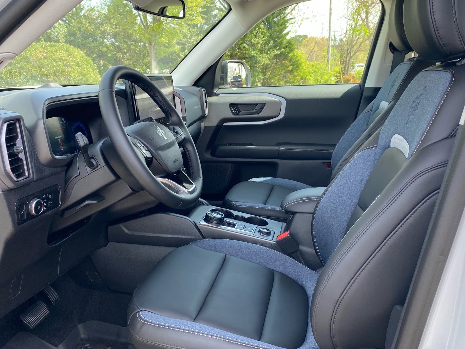 Certified 2025 Ford Bronco Sport Outer Banks image 15