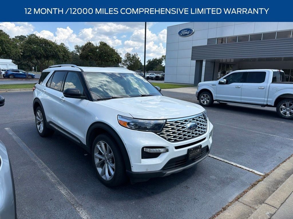 Certified 2022 Ford Explorer Platinum w/ Equipment Group 601A AWD/4WD image 5