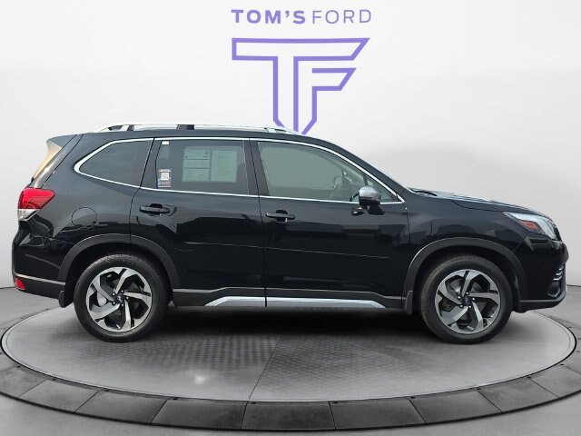 Used 2022 Subaru Forester Touring w/ Popular Package #2 AWD/4WD image 8
