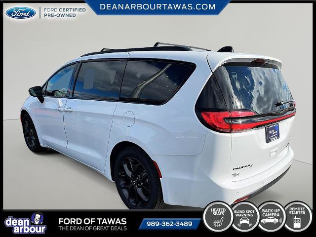 Used 2025 Chrysler Pacifica Limited FWD image 21