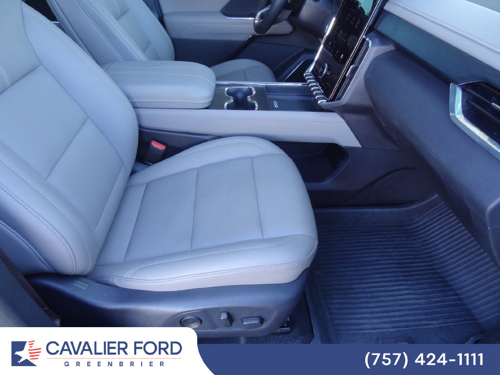 Used 2026 GMC Acadia Elevation w/ Super Cruise Package FWD image 18