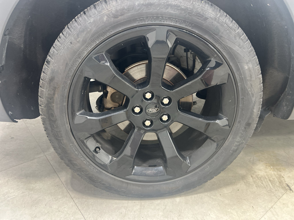 Certified 2024 Ford Explorer ST-Line w/ Class IV Trailer Tow Package AWD/4WD image 30