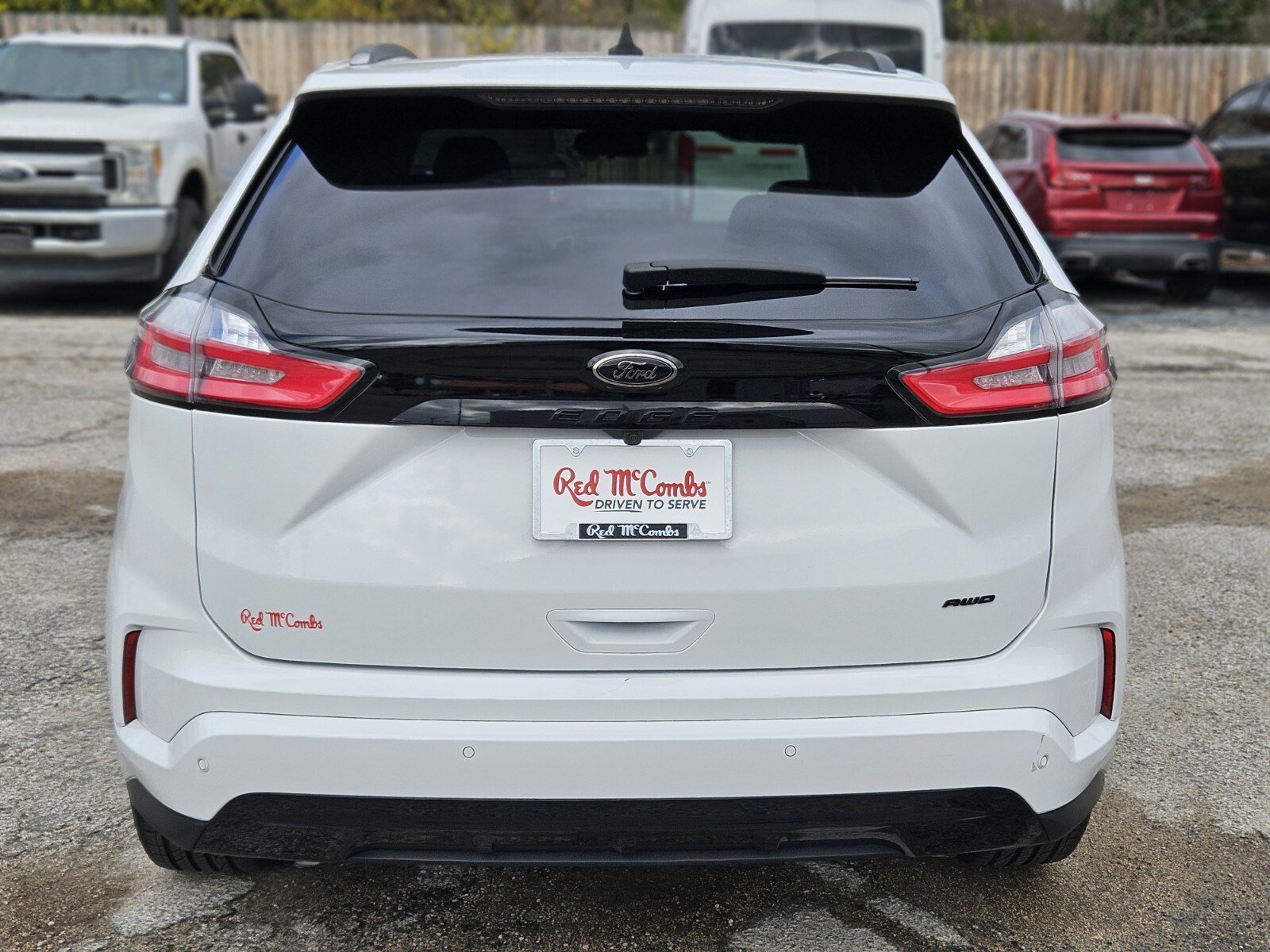 Certified 2024 Ford Edge SE w/ Black Appearance Package image 4