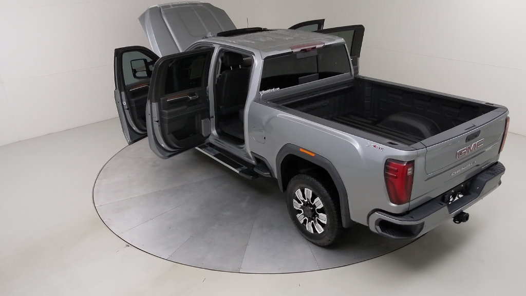 Used 2024 GMC Sierra 2500 Denali w/ Technology Package AWD/4WD image 55