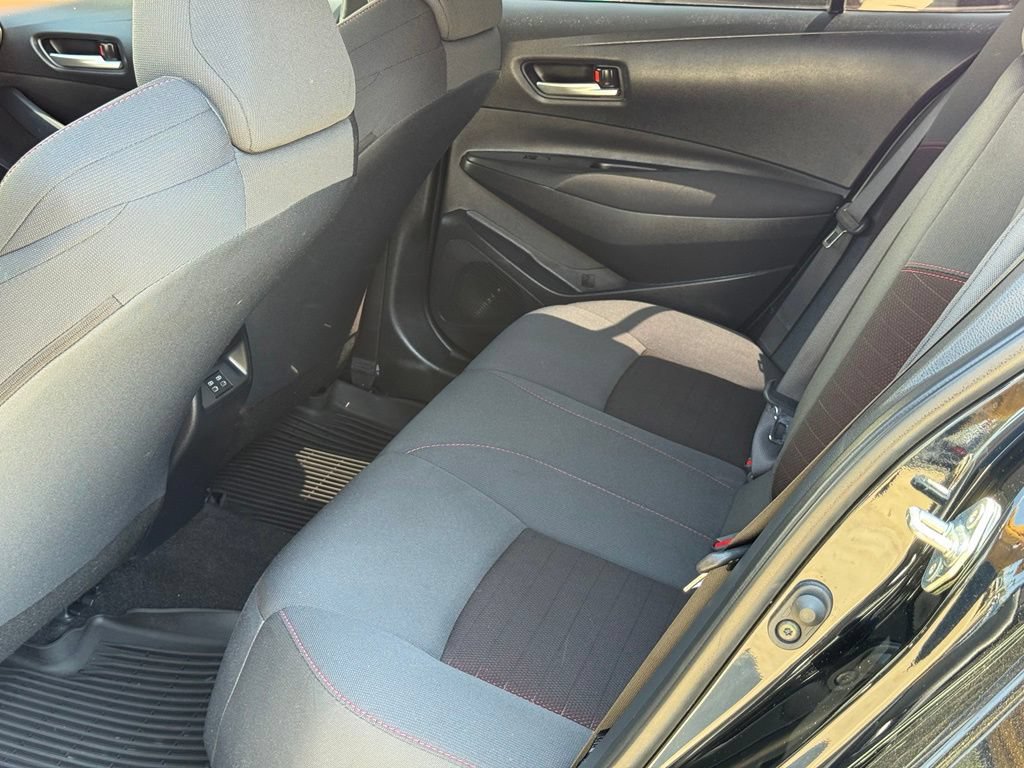 Used 2026 Toyota Corolla SE w/ SE Package FWD image 8