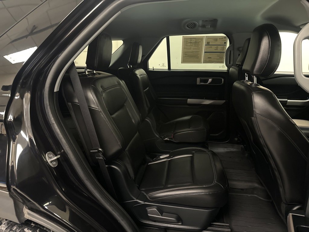 Certified 2023 Ford Explorer XLT w/ Equipment Group 202A image 43