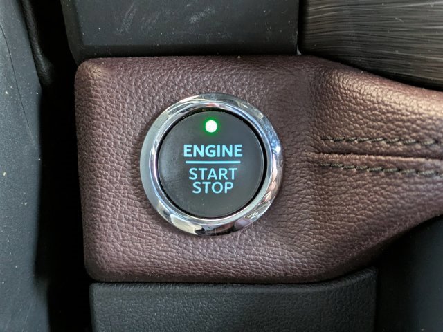 Certified 2023 Ford Expedition Limited image 35