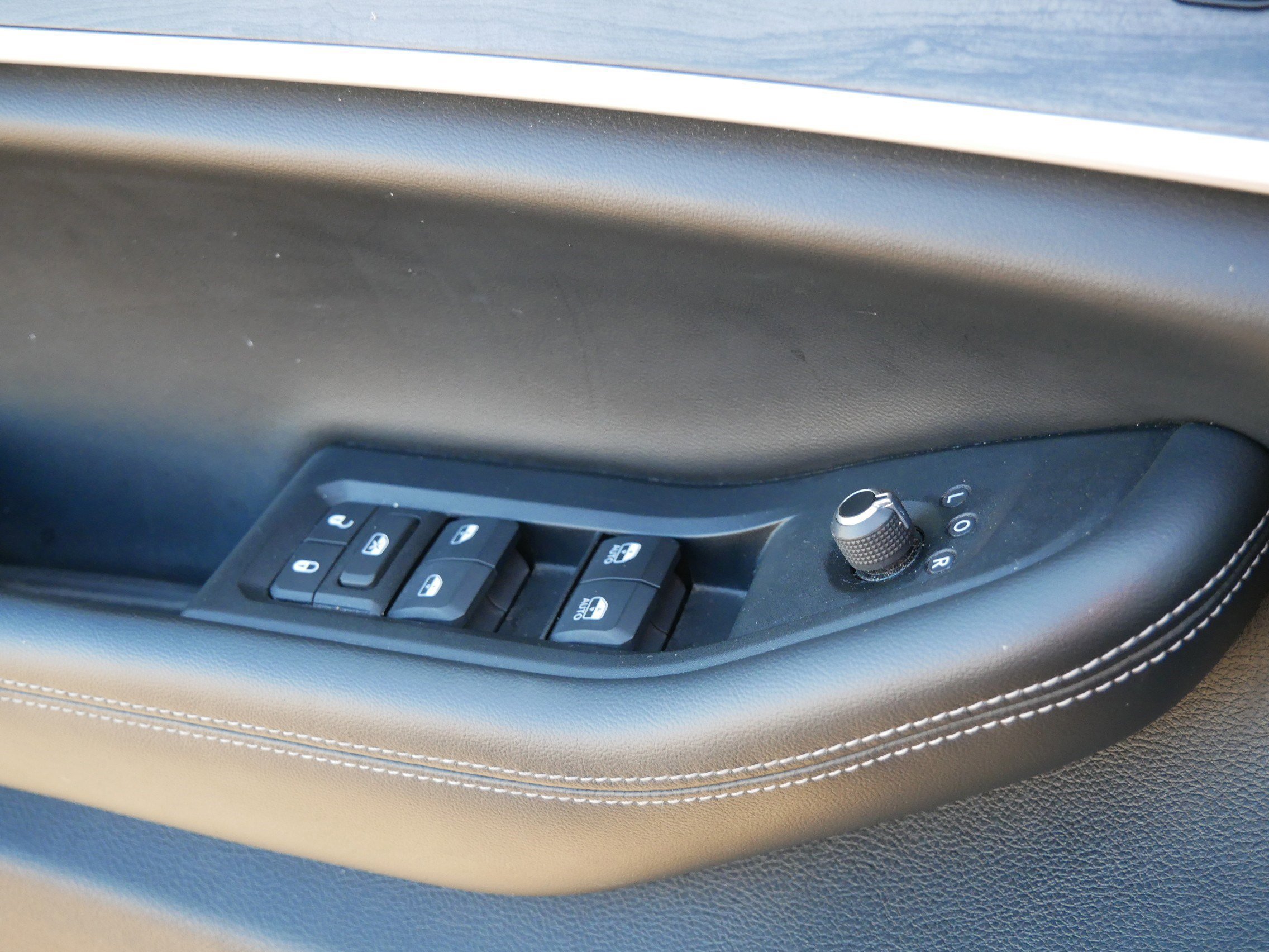 Used 2024 Jeep Grand Cherokee Limited 4xe image 20