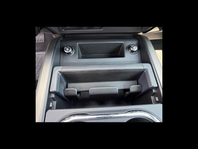 Used 2021 Nissan Titan Platinum Reserve w/ Moonroof Package AWD/4WD image 24