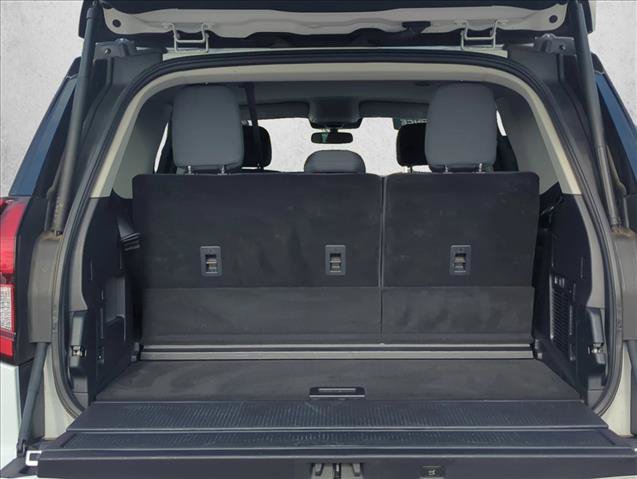 Certified 2025 Ford Expedition Active RWD image 8