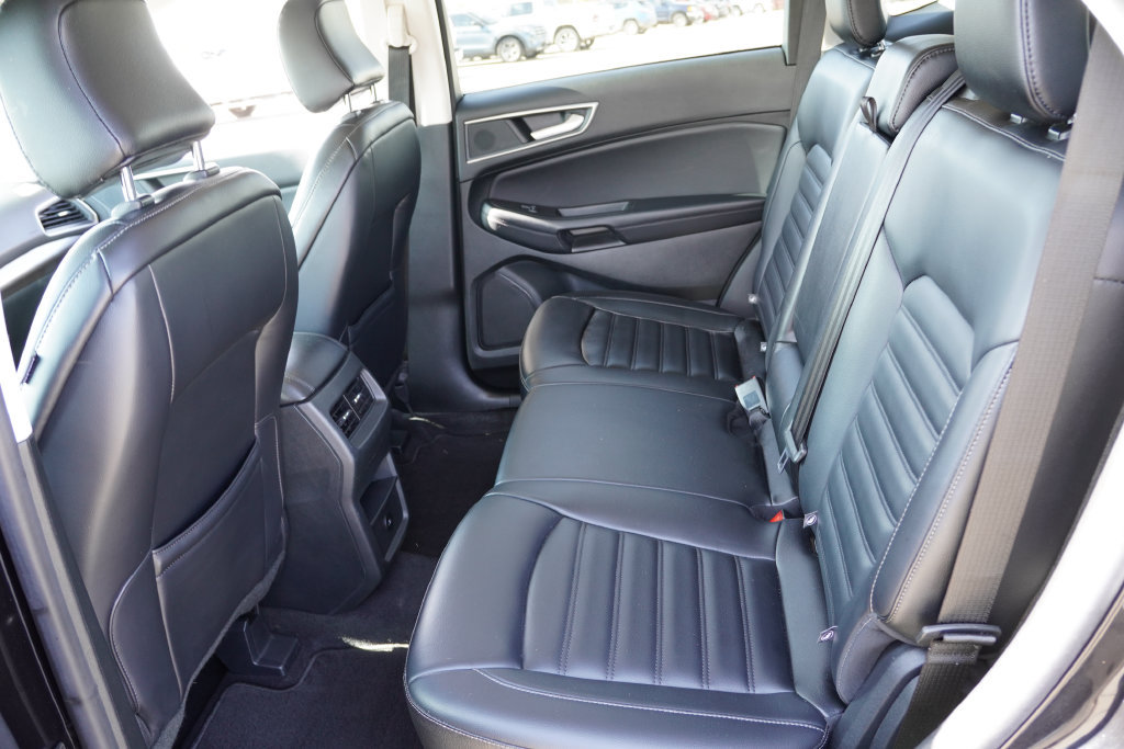 Certified 2024 Ford Edge SEL AWD/4WD image 17