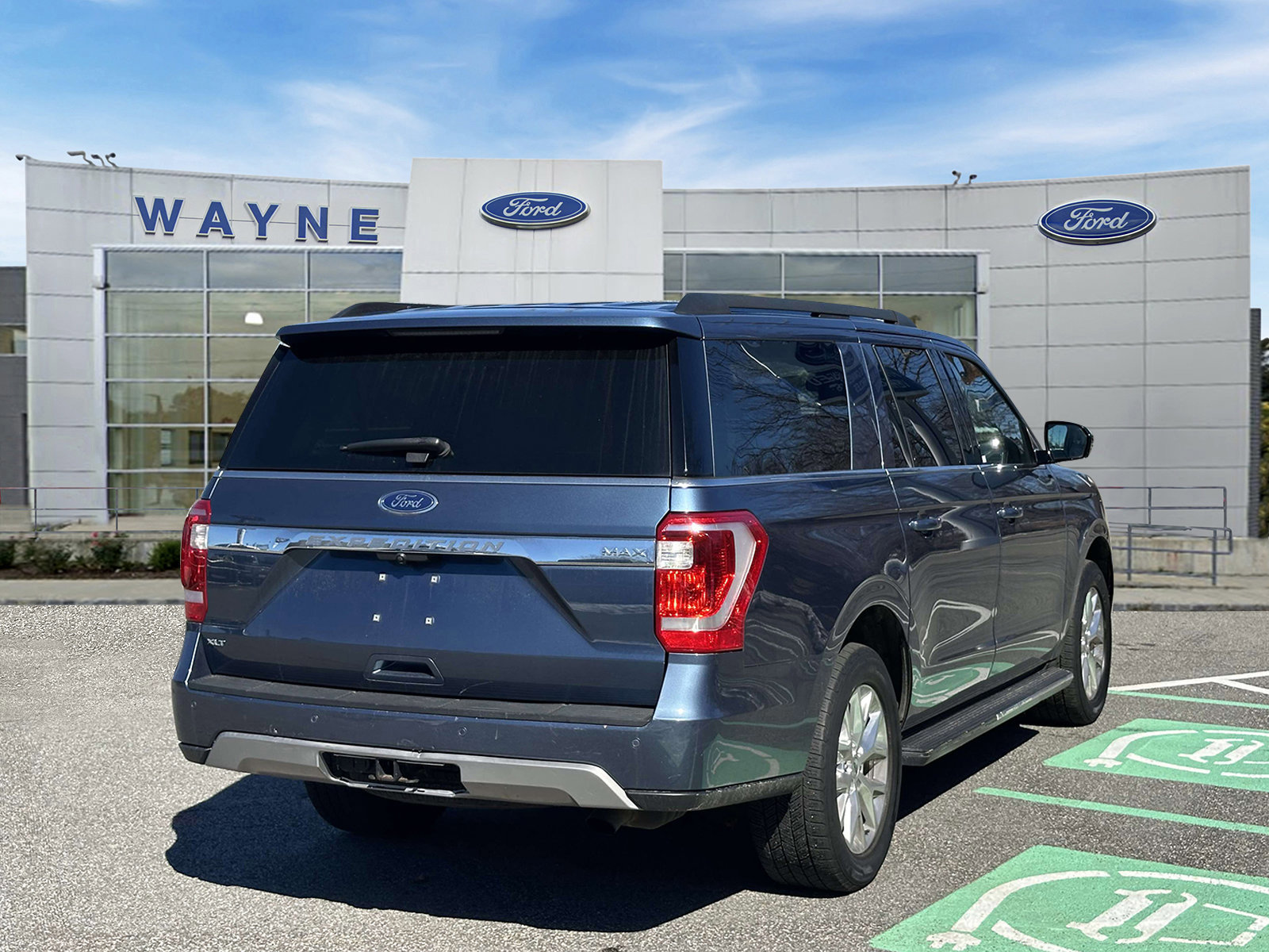 Certified 2020 Ford Expedition Max XLT w/ Equipment Group 202A image 4