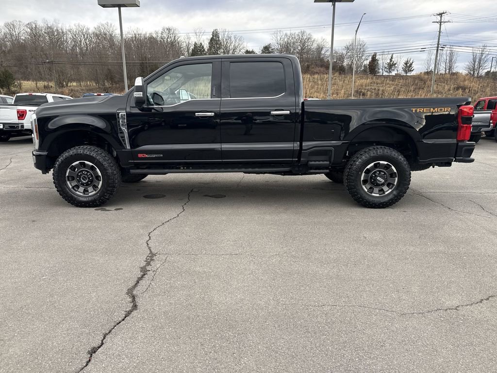 Certified 2024 Ford F350 Platinum w/ Tremor Off-Road Package AWD/4WD image 3