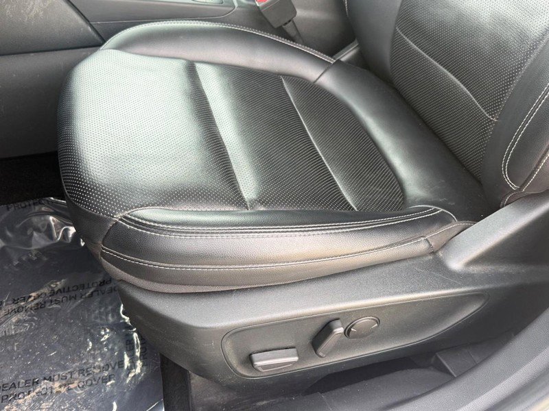 Certified 2020 Ford Escape SEL image 27