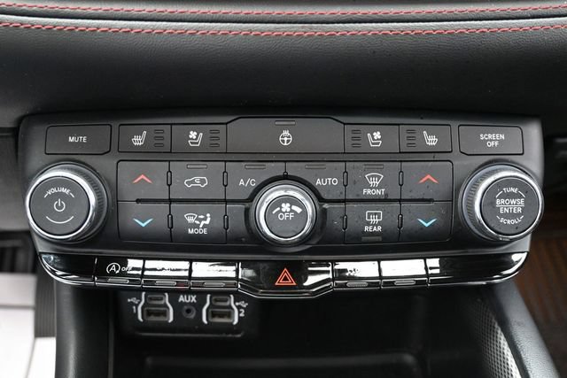Used 2024 Dodge Durango GT AWD/4WD image 23
