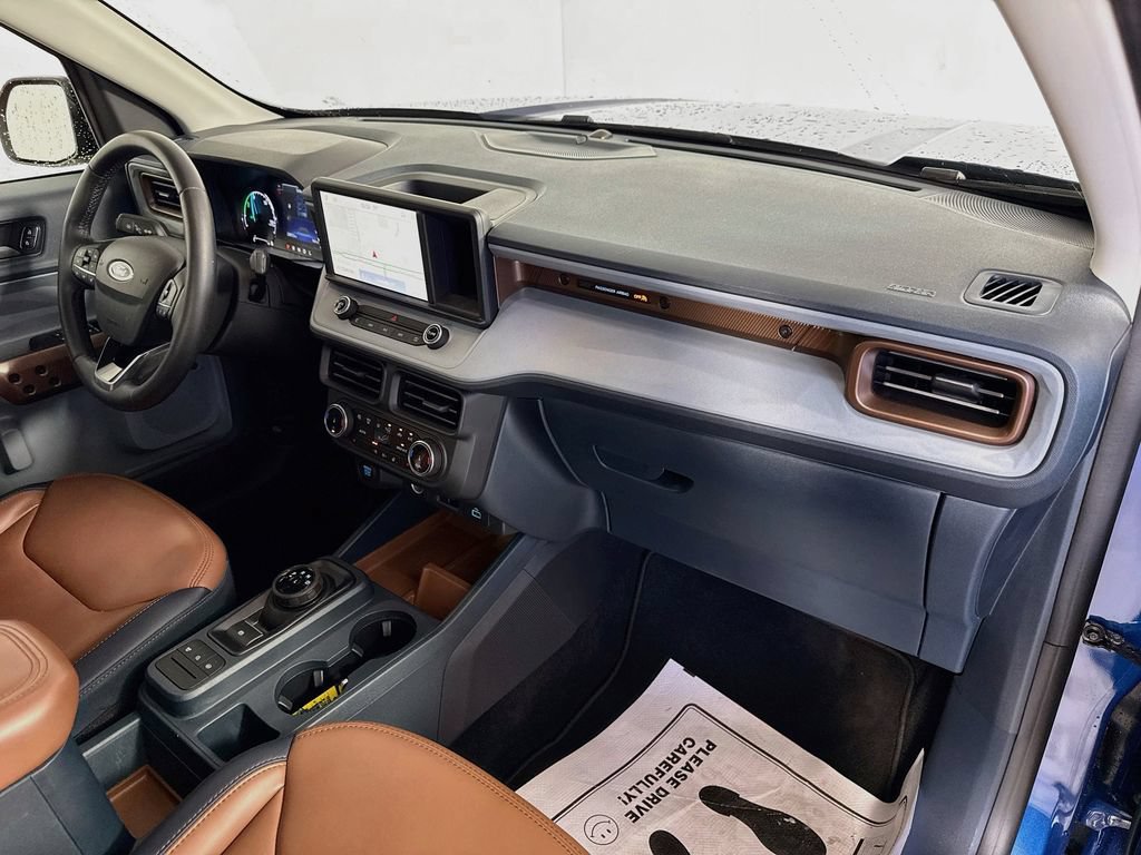 Certified 2024 Ford Maverick Lariat FWD image 30